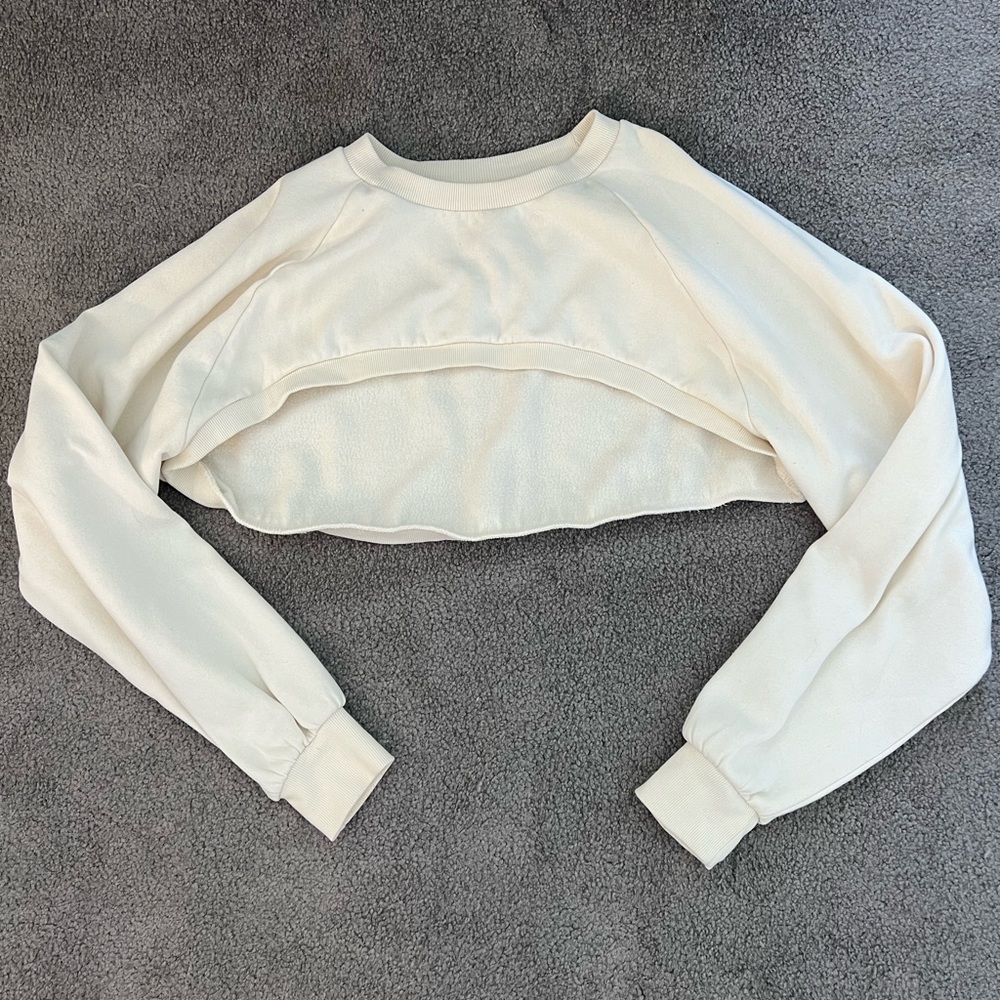H&M Peekaboo Sweatshirt